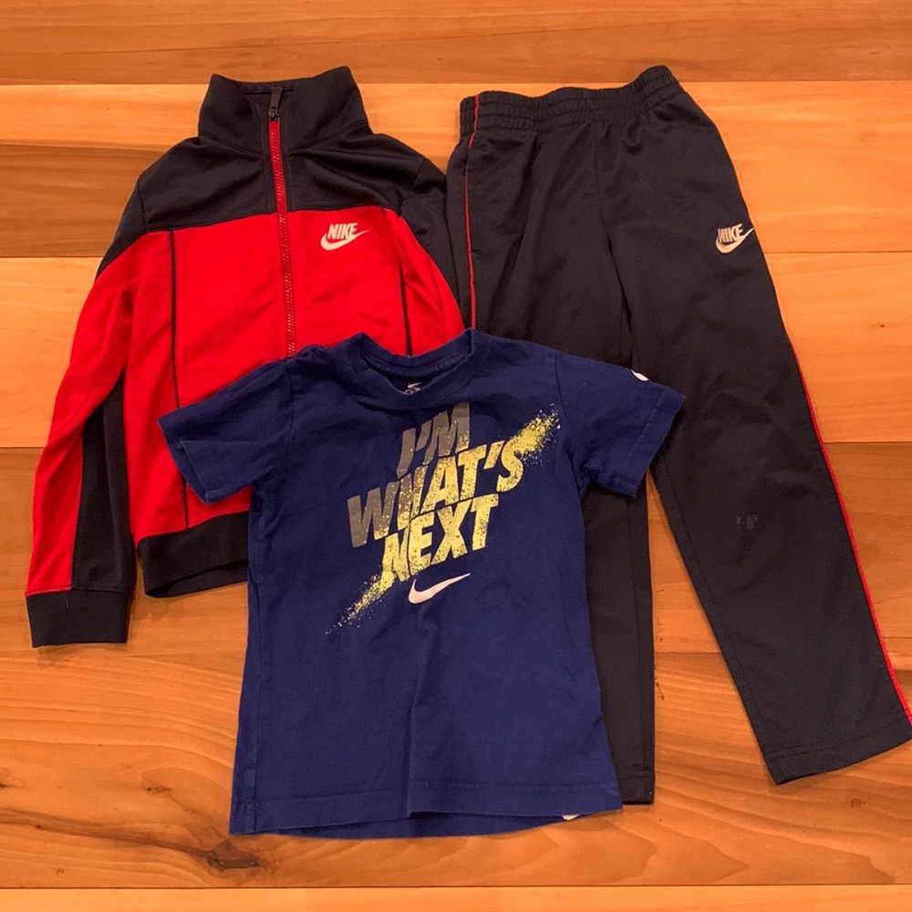 Boys Nike tracksuit lot sz 6
